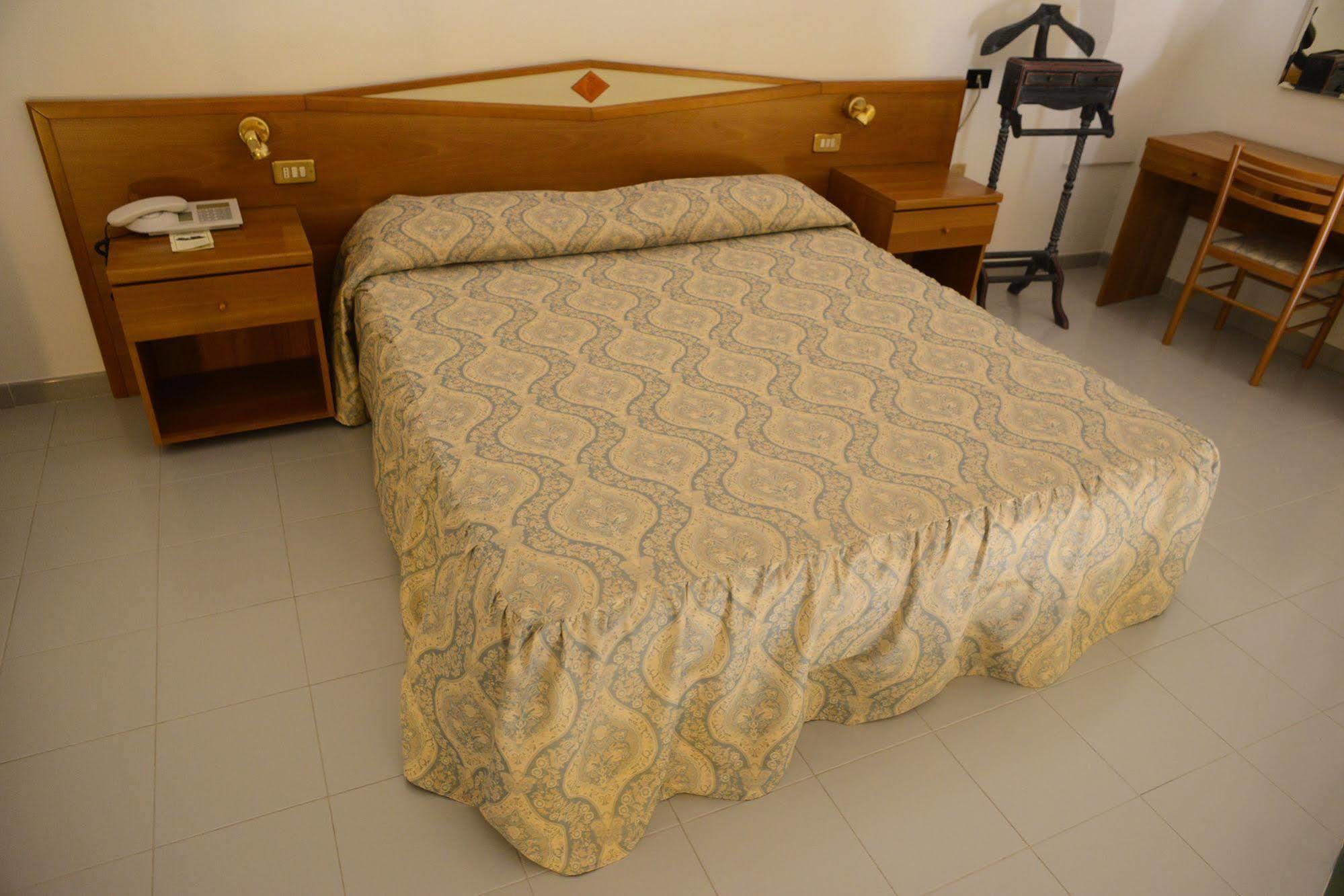 Albergo Italia Matera Dış mekan fotoğraf